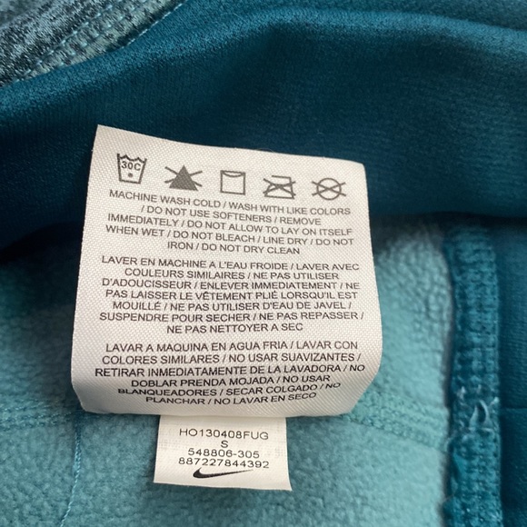 NWOT NIKE Therma-Fit Hooded Sweatshirt Size Small - Picture 7 of 10